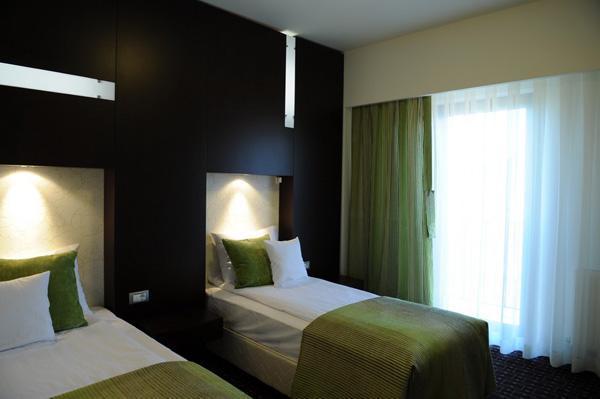 Hotel Cubix Brasov Phòng bức ảnh